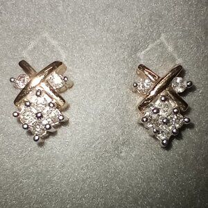 14Kt Yellow Gold Champagne Diamond Cluster Post Earrings